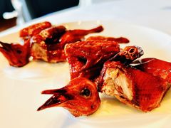 脆皮妙龄鸽-新荣记(建国门外大街店)