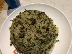 酸菜炒饭-蛙蛙叫干锅年代(簋街总店)