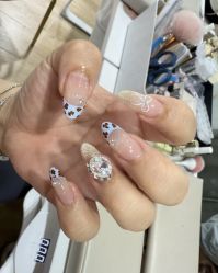 -晨·艺美甲美睫