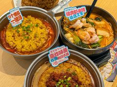-灵芝妹子海鲜米线(劳动公园店)