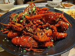 -巴厘龙虾·榜首油焖大虾(音乐学院·沿江酒馆店)