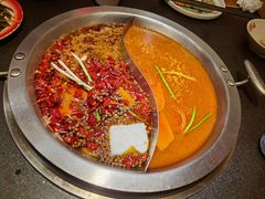 -沸炉重庆老火锅(军事博物馆店)
