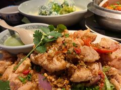 -大头虾越式风味餐厅(光明广场店)