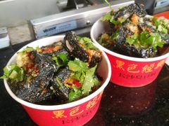 -黑色经典·长沙臭豆腐(粤华路店)