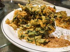 炸花椒芽儿-华盛园卷子王农家菜水库鱼