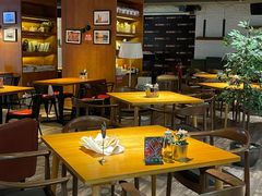 -JINNS锦时 steak&pizza(浸信会礼拜堂旧址店)