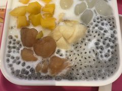 -满记甜品(荟聚购物中心店)