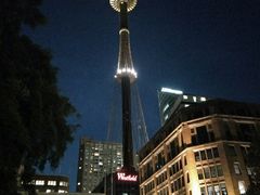 -悉尼塔旋转餐厅