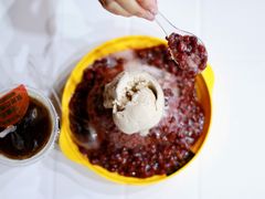 红豆炼乳刨冰-二斗栗子(黄河道店)