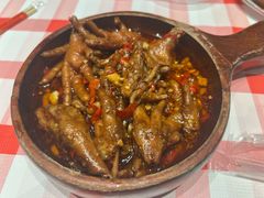 糯叽叽香辣鸡爪-乐乐大排档·30年老字号(浙江路店)