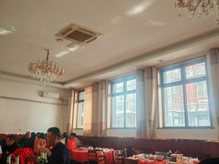 -相聚青山餐厅(阎河路店)