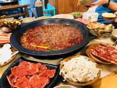 -黄潇洒老火锅(九眼桥宏济巷店)