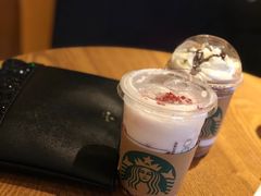 -星巴克臻选(莘庄仲盛店)