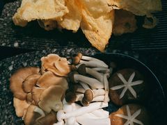 -哥老官重庆美蛙鱼头(宝山龙湖店)