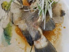 -渔中舟海鲜大排档(普陀沈家门店)