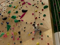 -ROCKPLUS攀岩馆(环宇城店)