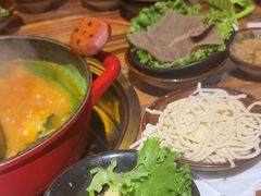 -烂摊摊火锅集市(河北总店)