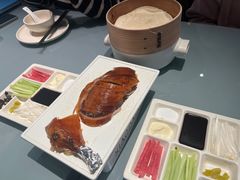 “酥不腻”烤鸭-小大董·烤鸭(观景餐厅·南京西路店)