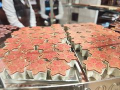 -Laderach 莱德拉(上海环贸iapm店)