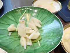 -湖畔鲁菜·二十年老字号餐厅(大明湖店)