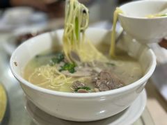-YI PIN JU 一品居中餐厅 中国超市