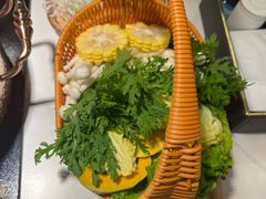 -椰子湾·海南火锅·糟粕醋·椰子鸡(正大广场店)