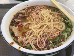 -伊穆祥牛肉面总店·清真