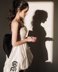-Vera Wang婚纱礼服旗舰店