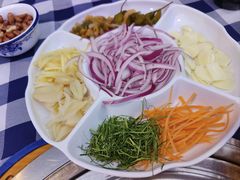 -洞密园美食城(富华路店)