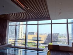 -奥龙堡游泳馆(广纸店)