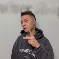 点击看大图 -不迫先生专业男士剪发