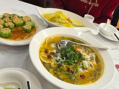 -泉龙渔村·粤式早茶·金牌烧鹅(中山三乡店)