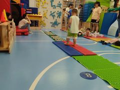 -红黄蓝成长中心(海淀上地店)