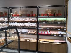 面包甜点陈列柜-仟吉KenGee(汪家墩店)