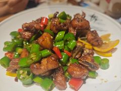 -苹果树下艺术餐厅(宋庄店)