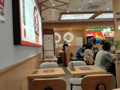 -华记煲仔华·煲仔饭(三元里万科里店)