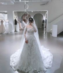 -艾米丽婚纱礼服