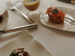 @玉米汤配罗勒汁-Jean Georges