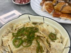 -银峰农庄·特色烧鸡·鲜无花果浸鸡
