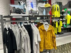 -SALOMON萨洛蒙(北京王府中环店)