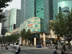 -星巴克(上海虹桥南丰城办公楼店)