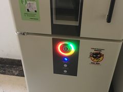 -上海市静安区图书馆(新闸路馆)