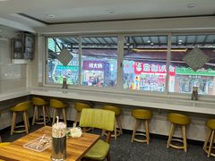 -西华美食•老广烧腊(百灵路店)