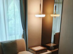 -浅深(世茂滨江精品店)