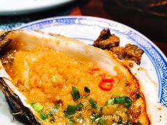 蒜蓉炭烤生蚝-蠔友汇·海鲜·生蚝烧烤(大东店)