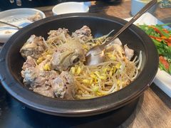 云海肴汽锅鸡-云海肴云南菜(浦江欢乐颂店)