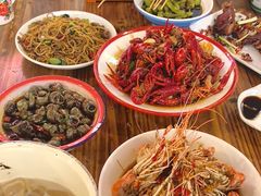 -冶建镜子·老南昌大排档·江西虾王(总店)