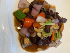 蘑菇牛仔粒-一江春水·杭帮臻宴(三台山店)