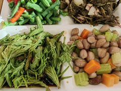-王村姑老土炕莜面村(桥东店)