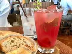 -ROAST coffee & eatery